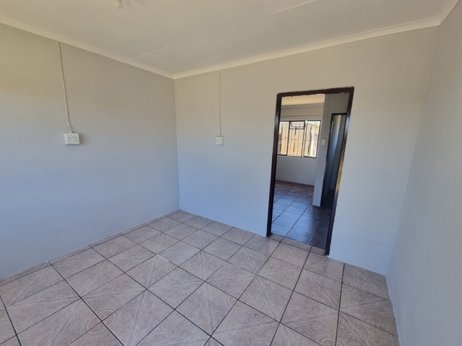 To Let 1 Bedroom Property for Rent in Bohlokong Free State